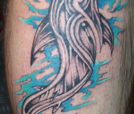 Tatouage requin style tribal