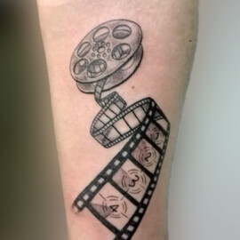 Tatouage bobine de film cinéma