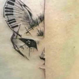 Tatouage abstrait