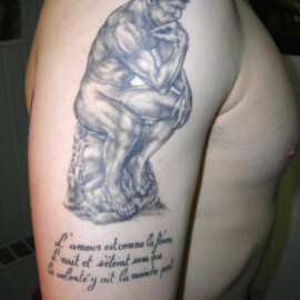 Tatouage le penseur de Rodin